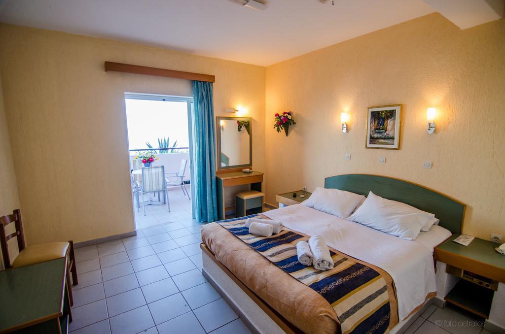 Porto Skala Village Hotel Skala (Kefalonia) Pokoj fotografie